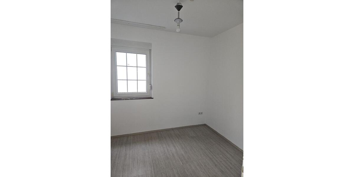 Erdgeschoßwohnung Heuchelheim a. d. Lahn - 2.5 Zimmer, 63 m&sup2;, 950&euro; | Angebot:24652518