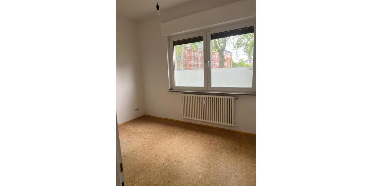Etagenwohnung Gelsenkirchen Gelsenkirchen-Mitte - 4 Zimmer, 110 m&sup2;, 1.100&euro; | Angebot:26532290