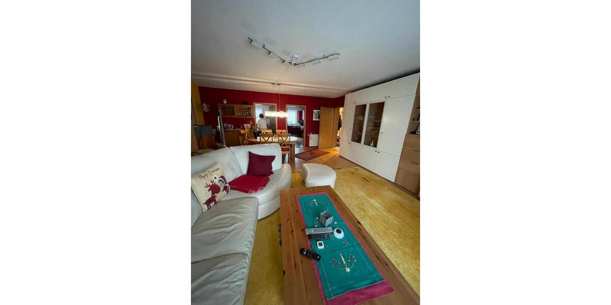 Etagenwohnung Bensheim - 4 Zimmer, 140 m&sup2;, 1.600&euro; | Angebot:24842527