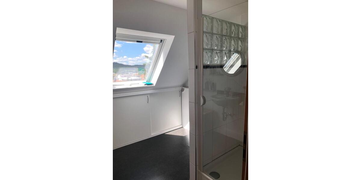 Dachgeschoßwohnung Spaichingen - 3 Zimmer, 54 m&sup2;, 750&euro; | Angebot:24740448