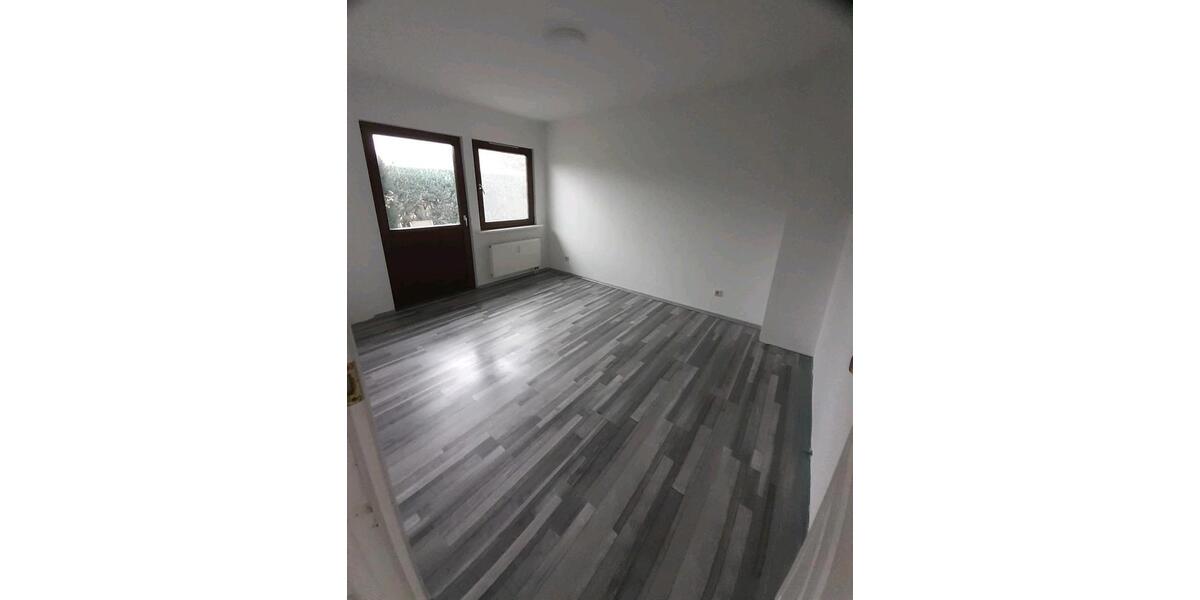 Etagenwohnung Oberschöna - 2 Zimmer, 40 m&sup2;, 400&euro; | Angebot:26640770