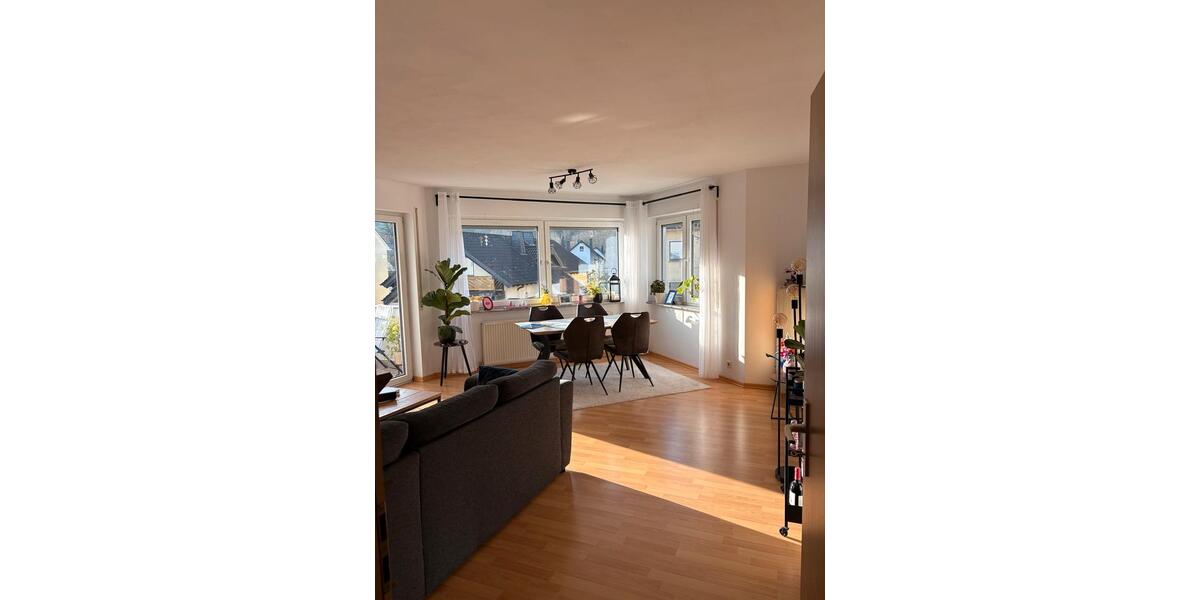 Möblierte 3-Zimmer-Wohnung zur Untervermietung in Namedy 3 zimmer