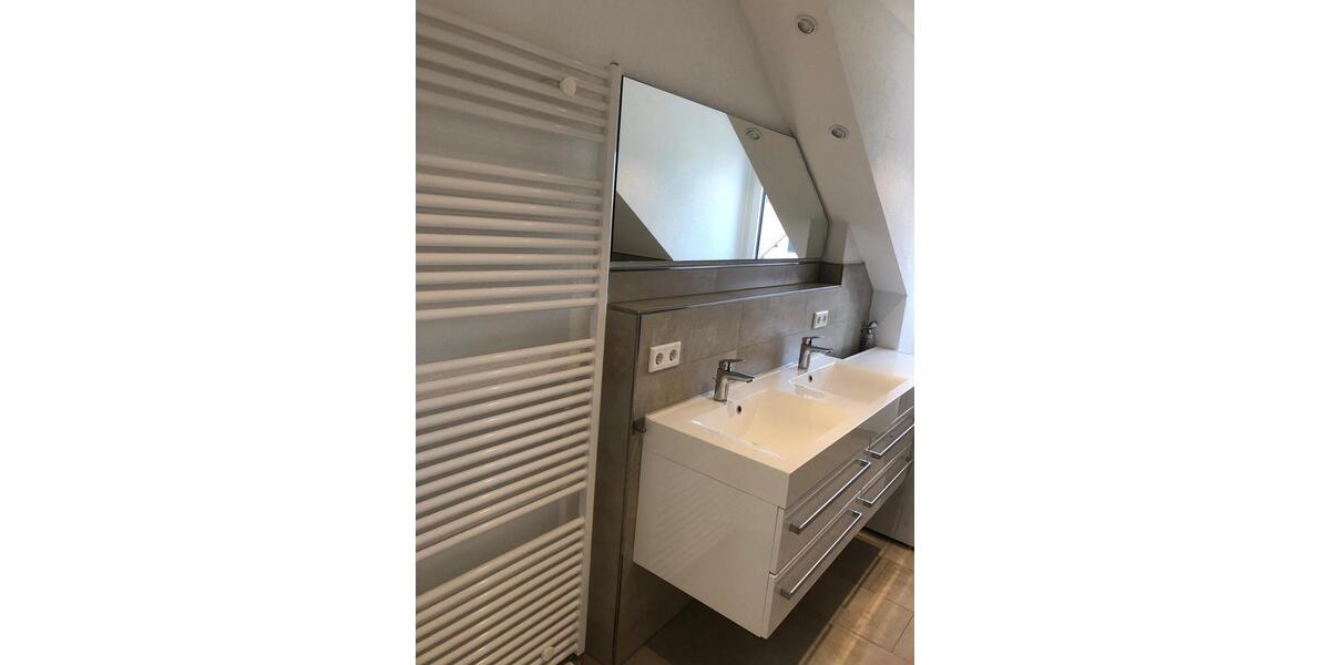 Dachgeschoßwohnung Herbertingen - 3 Zimmer, 100 m&sup2;, 850&euro; | Angebot:26014425