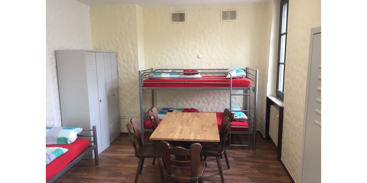 Großes Haus für Monteure in Schwarzenbruck - Appartement Schwarzenbruck Ochenbruck | Angebot:27030548
