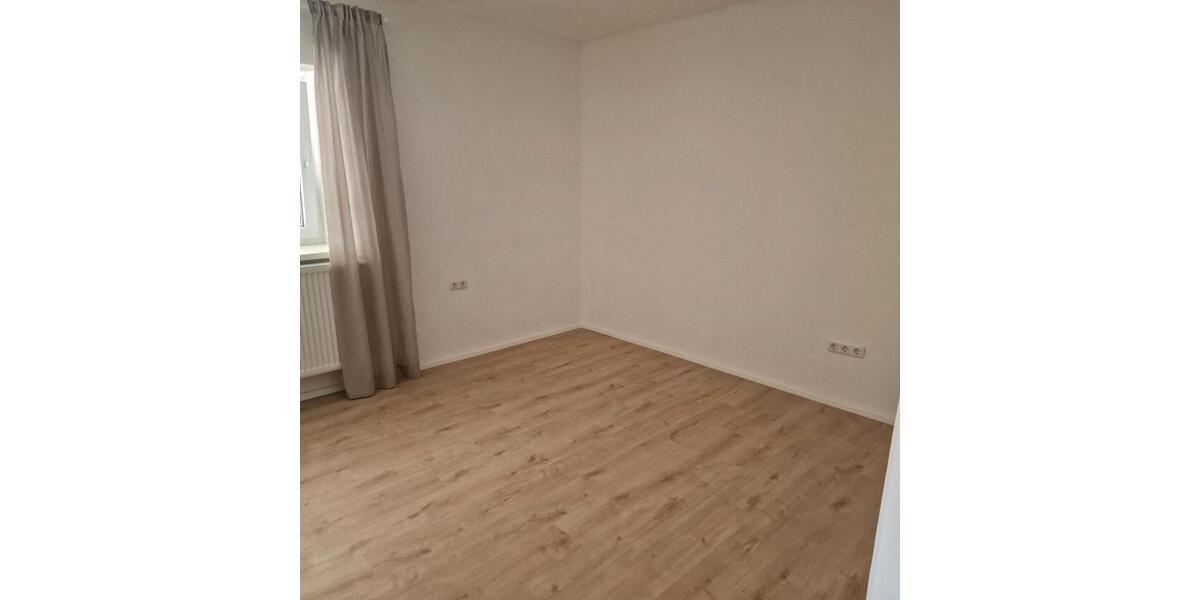 Erdgeschoßwohnung Burghausen - 3 Zimmer, 56 m&sup2;, 780&euro; | Angebot:25839167
