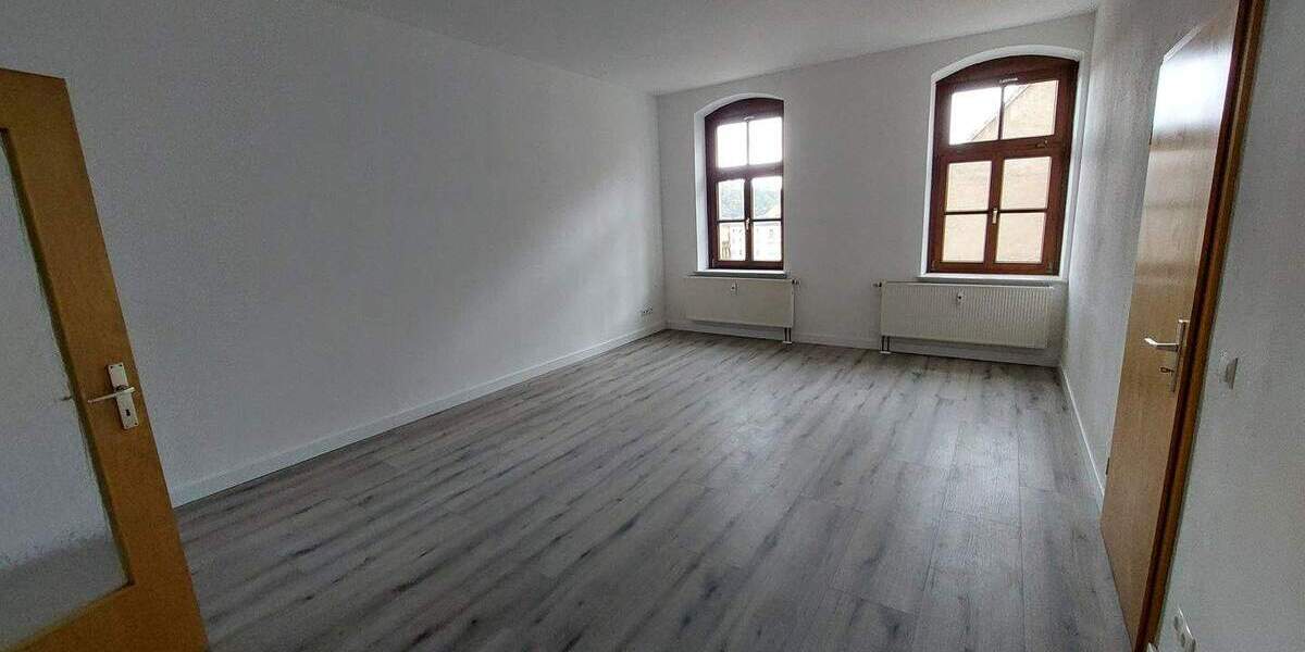 Etagenwohnung Roßwein - 3 Zimmer, 83 m&sup2;, 458&euro; | Angebot:26703491