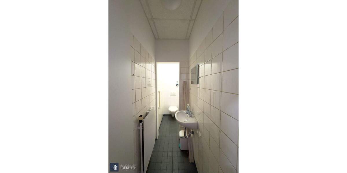 Gewerbeobjekt Limburg - 7 Zimmer, 154 m&sup2;, 1.540&euro; | Angebot:25708015