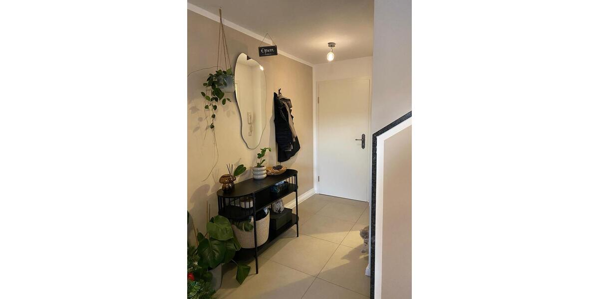 Dachgeschoßwohnung Aschersleben - 2 Zimmer, 78 m&sup2;, 749&euro; | Angebot:24703071