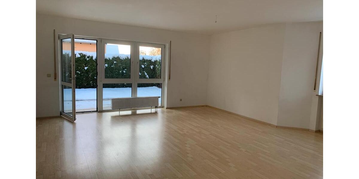 Terrassenwohnung Schlüsselfeld - 3 Zimmer, 93 m&sup2;, 930&euro; | Angebot:26222508