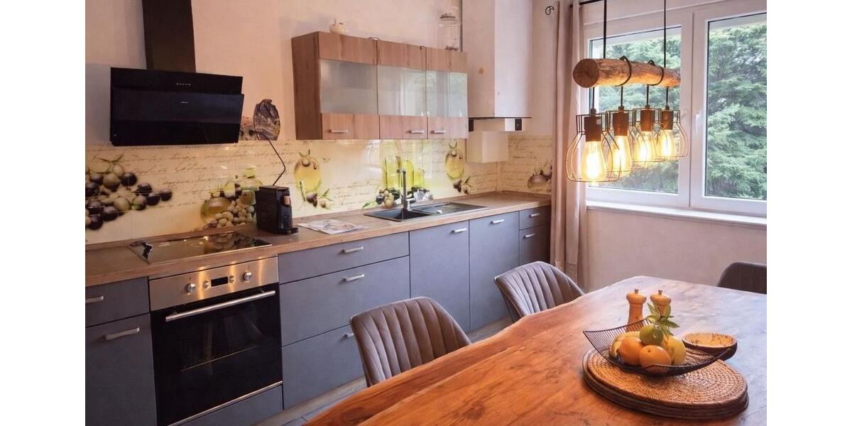 Etagenwohnung Saarwellingen - 3 Zimmer, 70 m&sup2;, 1.300&euro; | Angebot:26267051