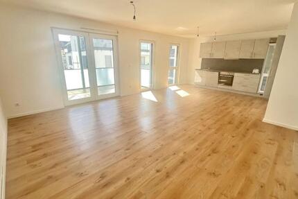 Wohnung Lahr (Schwarzwald) - 3 Zimmer, 94 m&sup2;, 1.181&euro; | Angebot:26455617