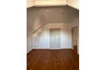 Wohnen auf Zeit Coburg - 3 Zimmer, 150 m&sup2;, 400&euro; | Angebot:26066296