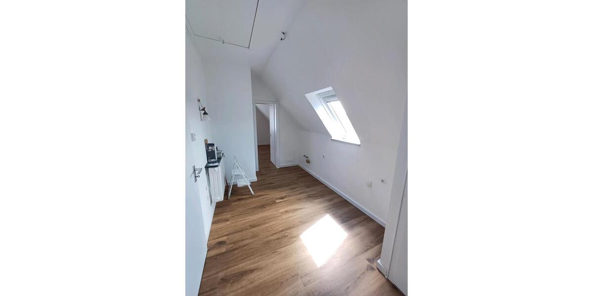 Dachgeschoßwohnung Fürstenau - 3 Zimmer, 77 m&sup2;, 710&euro; | Angebot:24842288