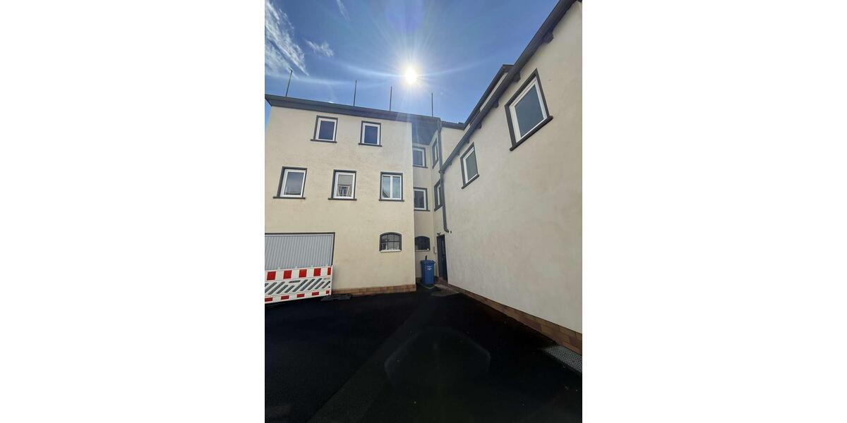 Etagenwohnung Fladungen - 3 Zimmer, 75 m&sup2;, 750&euro; | Angebot:25644901