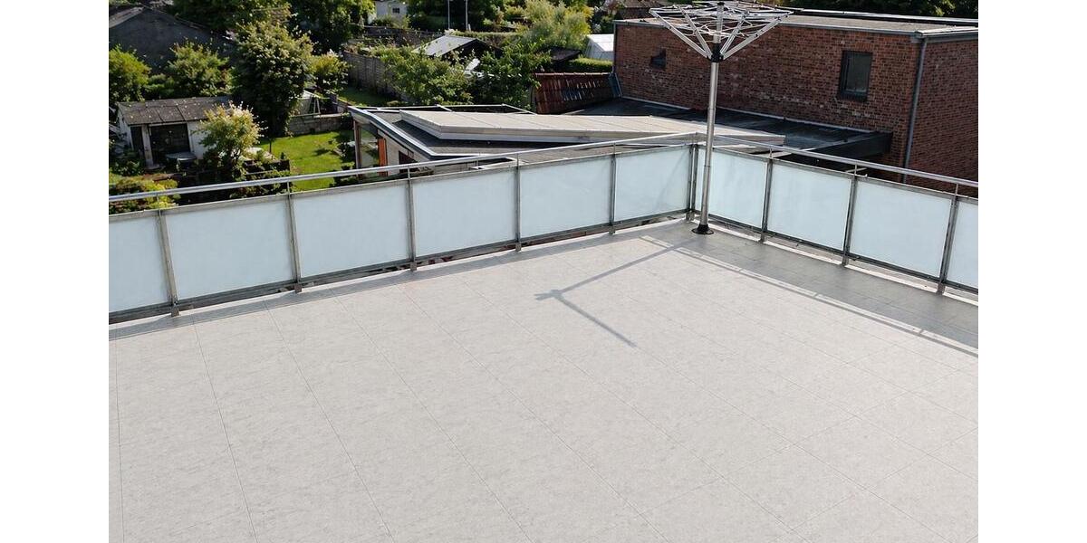 Etagenwohnung Geesthacht - 4 Zimmer, 105 m&sup2;, 1.510&euro; | Angebot:26387152
