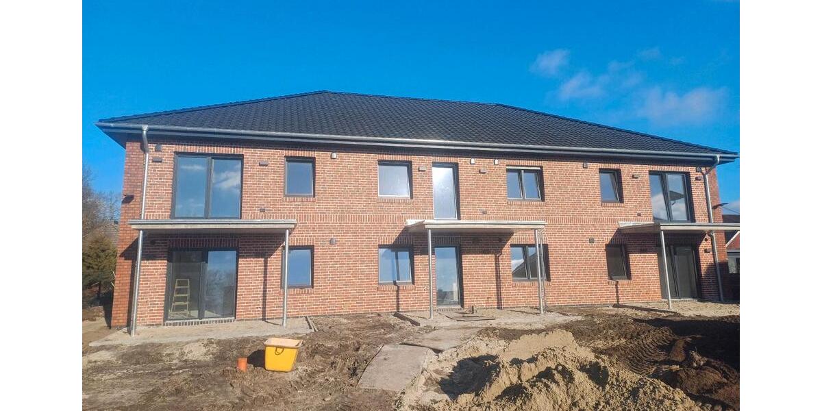 Erdgeschoßwohnung Norden - 3 Zimmer, 85 m&sup2;, 850&euro; | Angebot:25060503