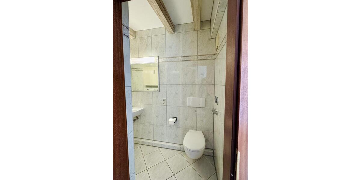 Dachgeschoßwohnung Böblingen - 3 Zimmer, 58 m&sup2;, 980&euro; | Angebot:24810674