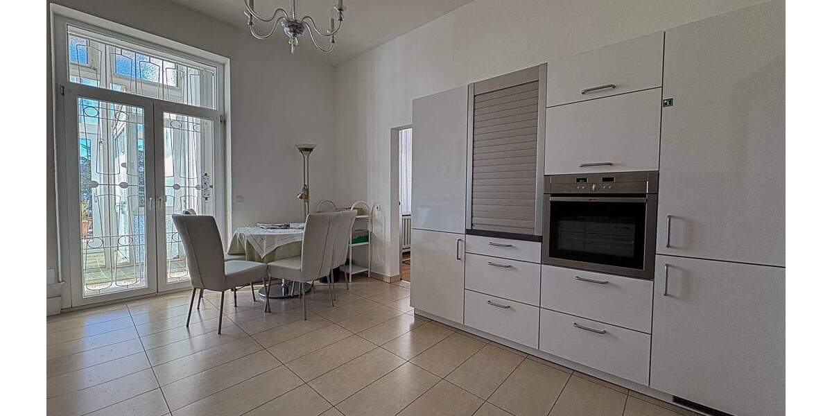 Terrassenwohnung Bad Neuenahr-Ahrweiler Bad Neuenahr - 4 Zimmer, 150 m&sup2;, 1.390&euro; | Angebot:25695615