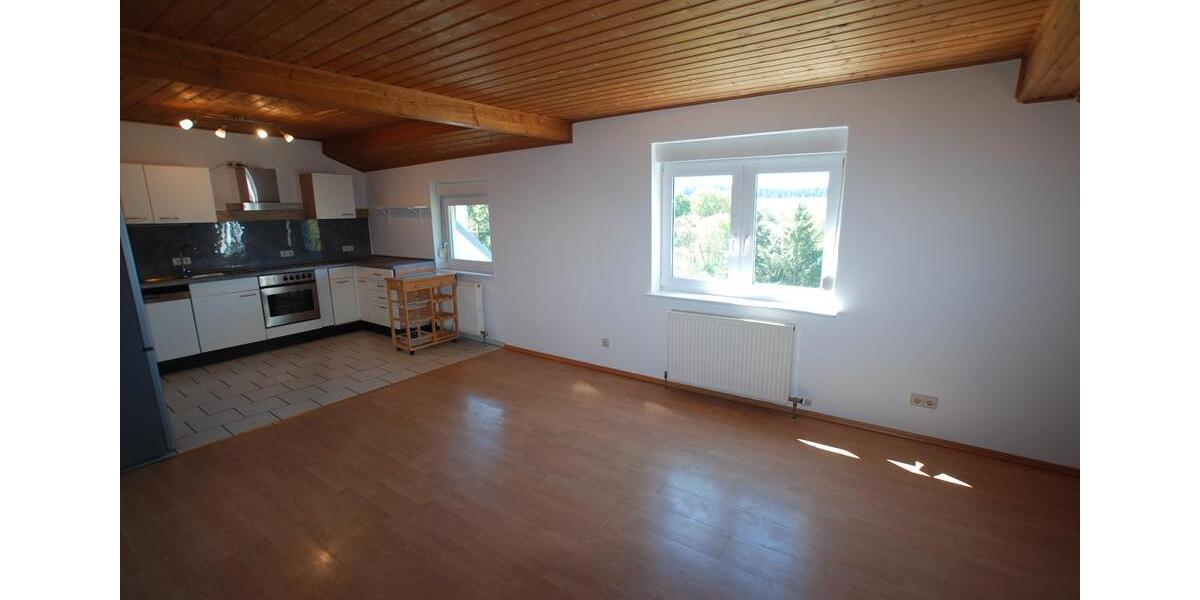 Etagenwohnung Seibersbach - 3 Zimmer, 77 m&sup2;, 695&euro; | Angebot:26279830