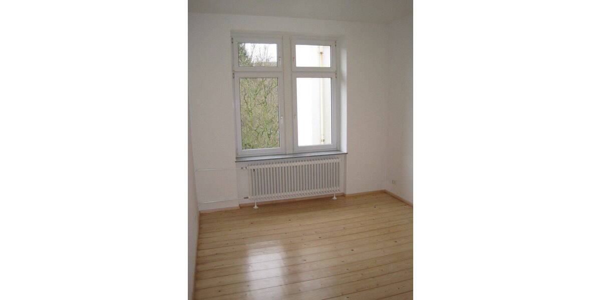 Etagenwohnung Baden-Baden Weststadt - 3 Zimmer, 75 m&sup2;, 900&euro; | Angebot:26906396