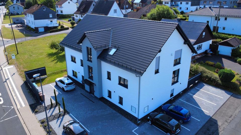 Dachgeschoßwohnung Wilnsdorf - 2 Zimmer, 85 m&sup2;, 925&euro; | Angebot:24981070