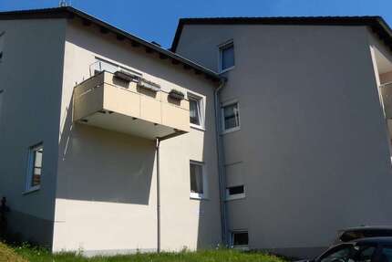 Wohnung Siegen Eiserfeld - 3 Zimmer, 73 m&sup2;, 363&euro; | Angebot:24974232