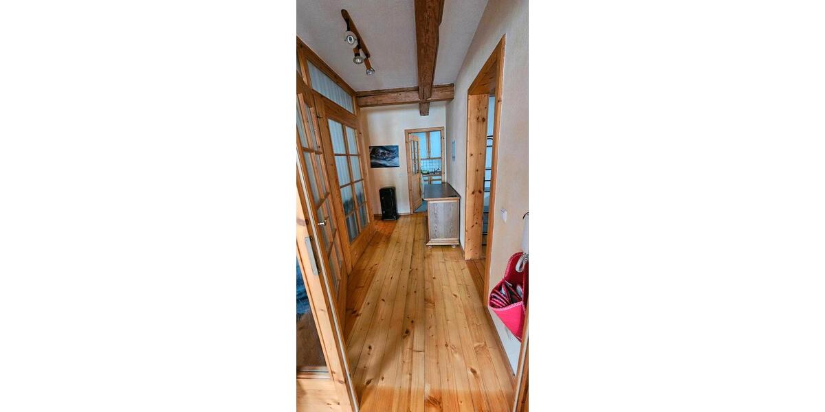 Dachgeschoßwohnung Ulm Donautal - 2.5 Zimmer, 70 m&sup2;, 1.300&euro; | Angebot:26261295