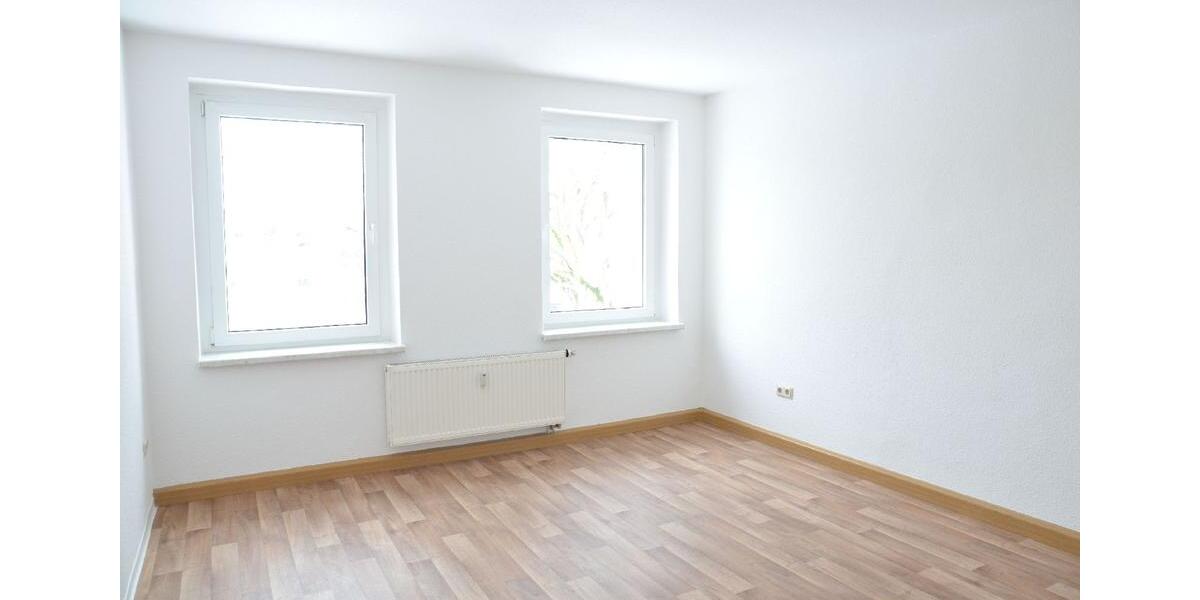 Etagenwohnung Sangerhausen - 3 Zimmer, 81 m&sup2;, 500&euro; | Angebot:26635035