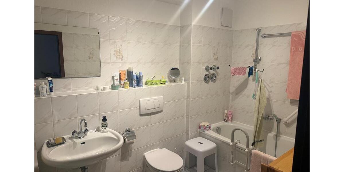 Erdgeschoßwohnung Suhl Schmiedefeld am Rennsteig - 3 Zimmer, 77 m&sup2;, 550&euro; | Angebot:26364708