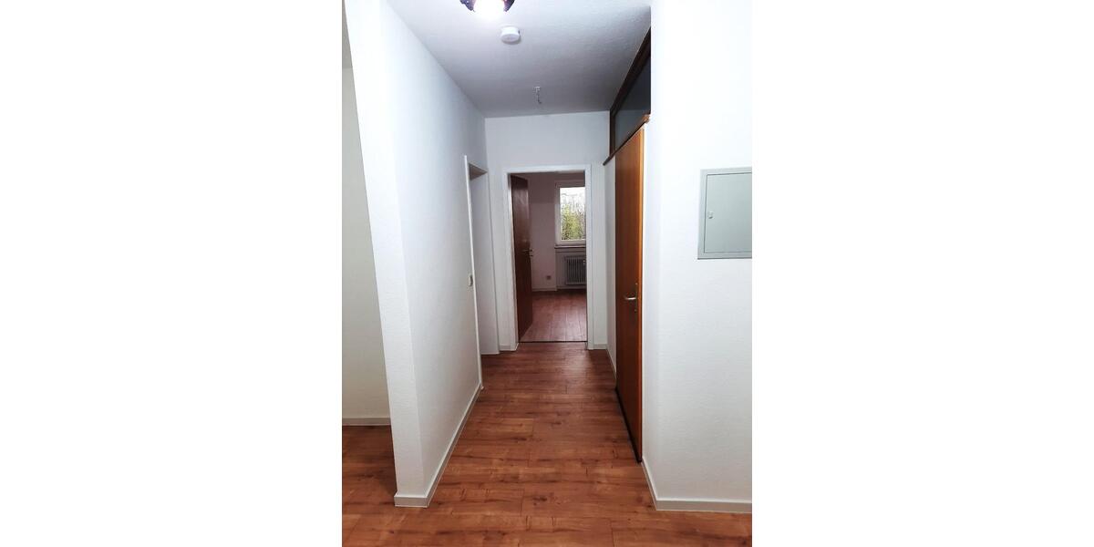 Erdgeschoßwohnung Offenbach am Main Bieber - 3 Zimmer, 94 m&sup2;, 1.000&euro; | Angebot:26039336