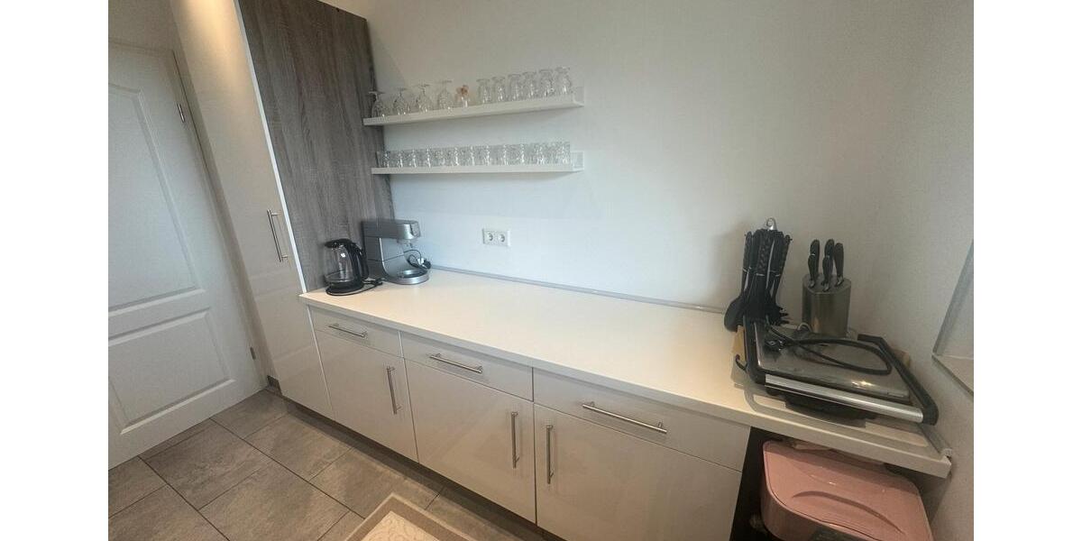 Sanierte 2 Zimmer Wohnung mit Balkon und Einbauküche 2 zimmer