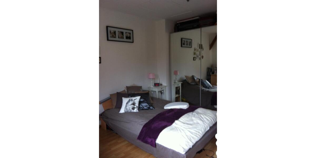 Dachgeschoßwohnung Weimar - 1 Zimmer, 35 m&sup2;, 360&euro; | Angebot:26386569