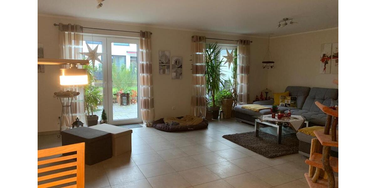 Etagenwohnung Meckenheim - 4 Zimmer, 142 m&sup2;, 1.845&euro; | Angebot:26691994