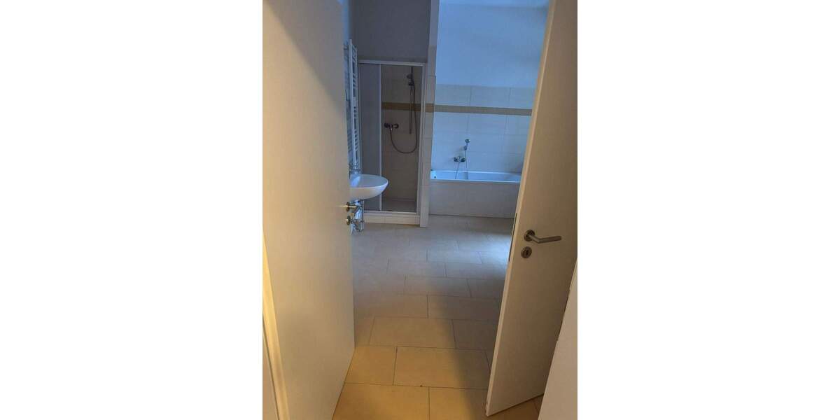 sanierte 3-Raumwohnung mit 2 Balkonen zu vermieten 3 zimmer