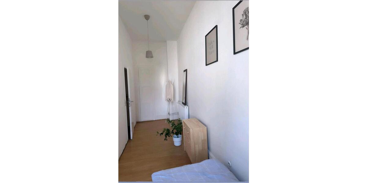 Etagenwohnung Frankfurt am Main Bockenheim - 3 Zimmer, 90 m&sup2;, 1.850&euro; | Angebot:26677565