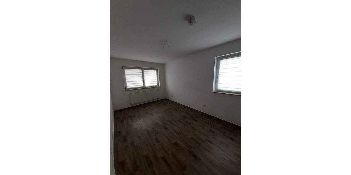 Etagenwohnung Oelsnitz/Erzgebirge Oelsnitz - 3 Zimmer, 78 m&sup2;, 475&euro; | Angebot:24834105