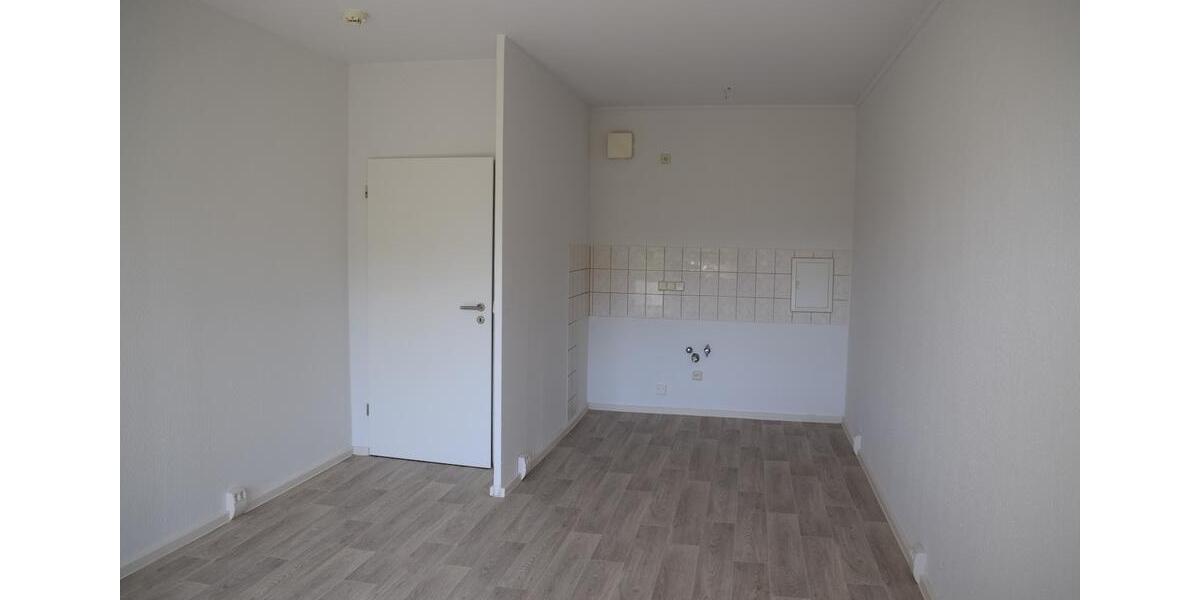 Urban Vibes, frischer Look & Balkon-Spot – deine 2 Zimmer im neuen Style 2 zimmer