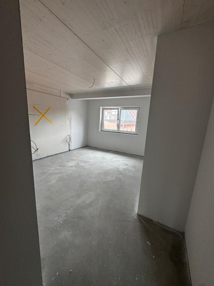 Stilvolle 3-Zimmer-Wohnungen mit Balkon und EBK, Erstbezug