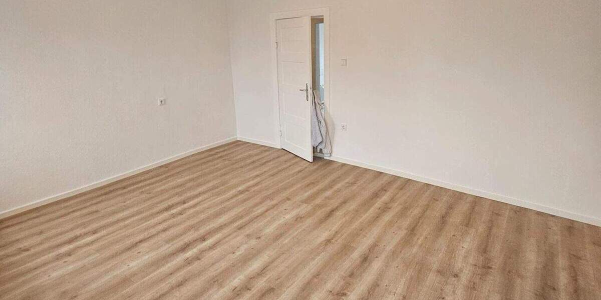 Etagenwohnung Frankfurt (Oder) Frankfurt - 2 Zimmer, 63 m&sup2;, 510&euro; | Angebot:21135394
