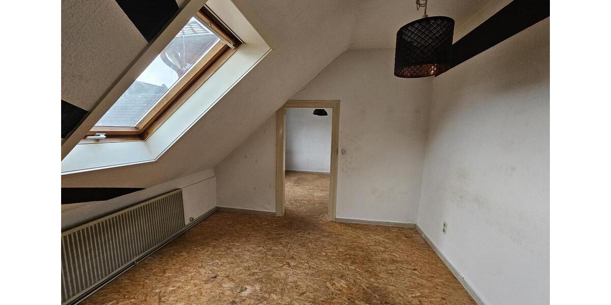 Dachgeschoßwohnung Peine - 2 Zimmer, 50 m&sup2;, 450&euro; | Angebot:25877100