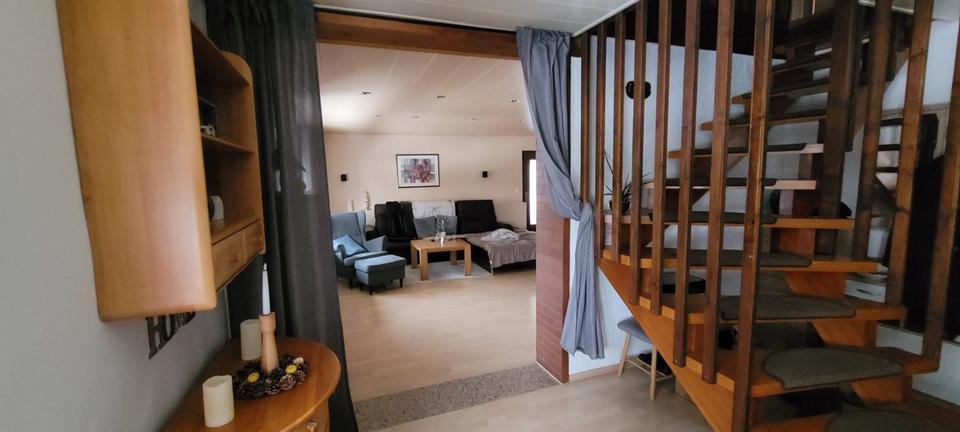 Etagenwohnung Oberaula - 4 Zimmer, 110 m&sup2;, 850&euro; | Angebot:25632156