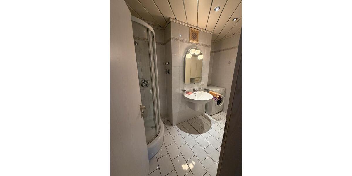 Etagenwohnung Nürnberg Buchenbühl - 3 Zimmer, 92 m&sup2;, 1.250&euro; | Angebot:26600560