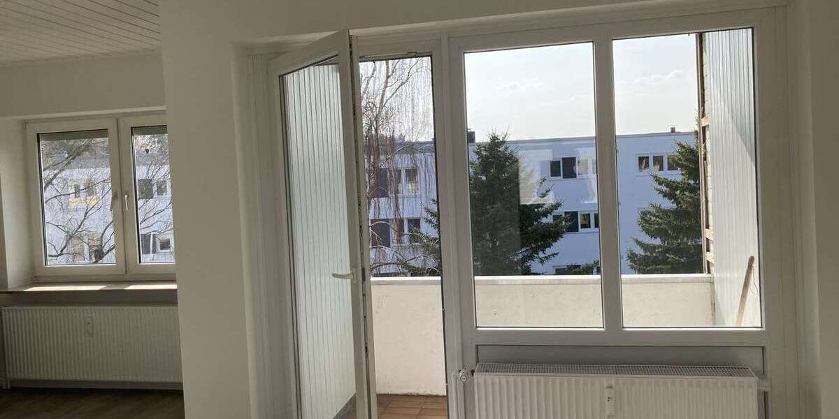 Etagenwohnung Uelzen - 3 Zimmer, 86 m&sup2;, 850&euro; | Angebot:26767301