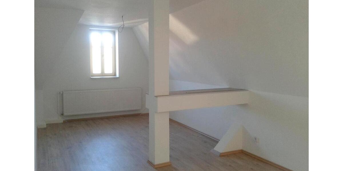 Dachgeschoßwohnung Sangerhausen - 3 Zimmer, 100 m&sup2;, 730&euro; | Angebot:24611287