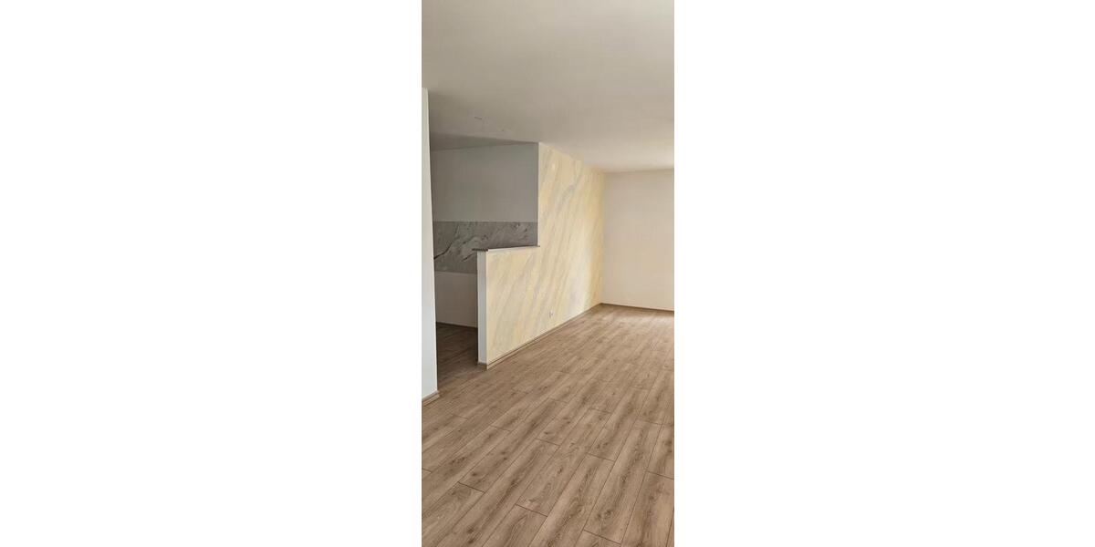 Etagenwohnung Pirmasens - 3 Zimmer, 95 m&sup2;, 700&euro; | Angebot:26644768
