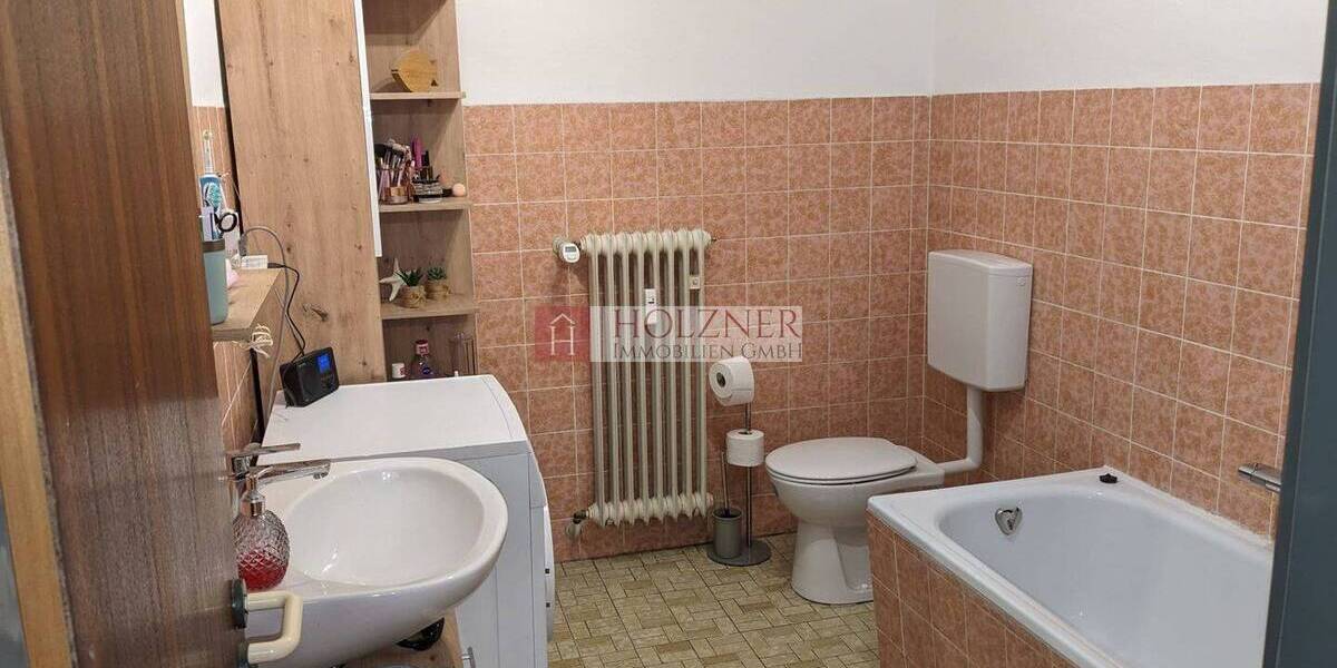 Etagenwohnung Kumhausen - 2 Zimmer, 65 m&sup2;, 650&euro; | Angebot:26143245