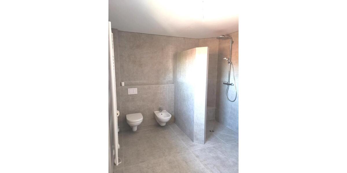 Einfamilienhaus Bad Zwischenahn - 3 Zimmer, 111 m&sup2;, 1.550&euro; | Angebot:26522389