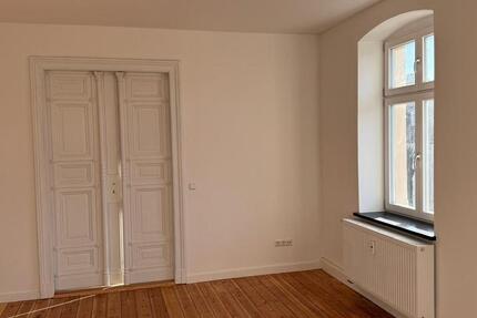 Wohnung Kyritz - 3 Zimmer, 101 m&sup2;, 950&euro; | Angebot:25710608