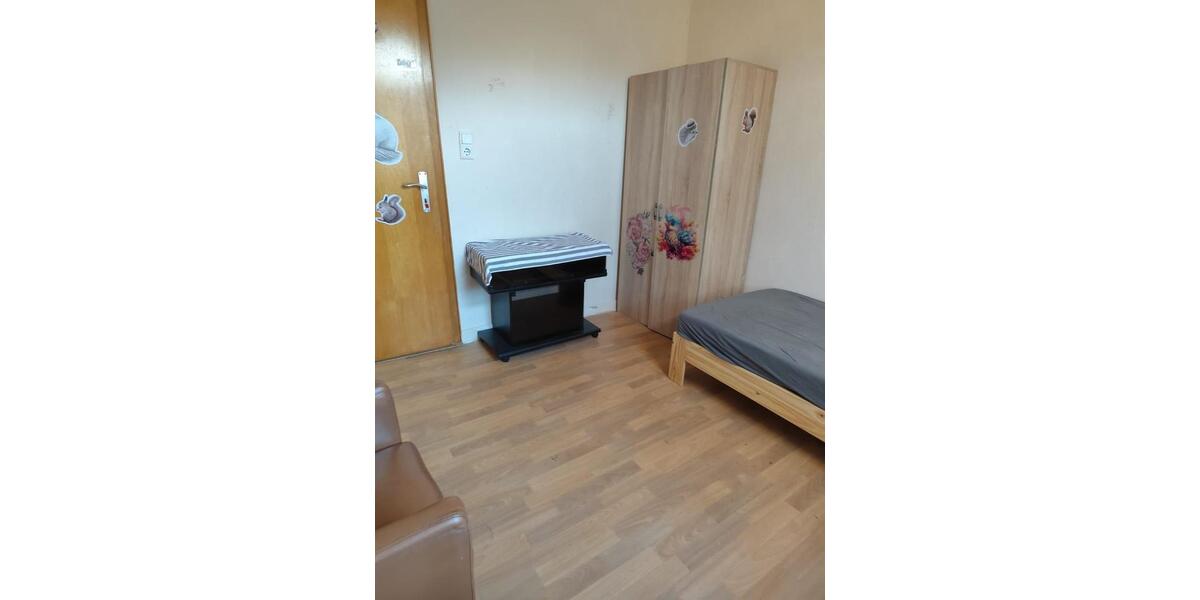 Wohnen auf Zeit Krummhörn - 1 Zimmer, 200 m&sup2;, 100&euro; | Angebot:25921876