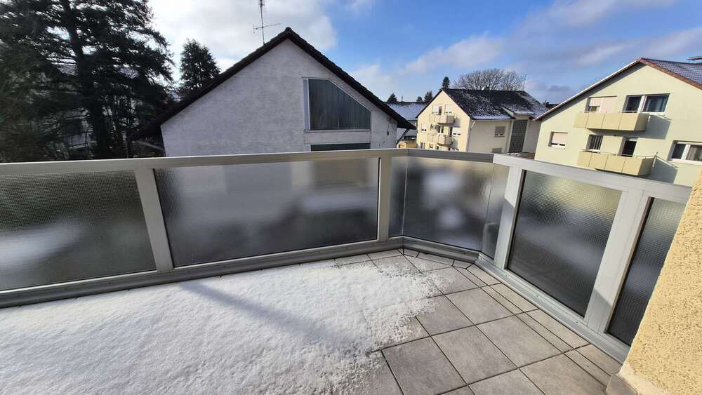 Etagenwohnung Karlsruhe Wettersbach - 3.5 Zimmer, 96 m&sup2;, 1.250&euro; | Angebot:25305533